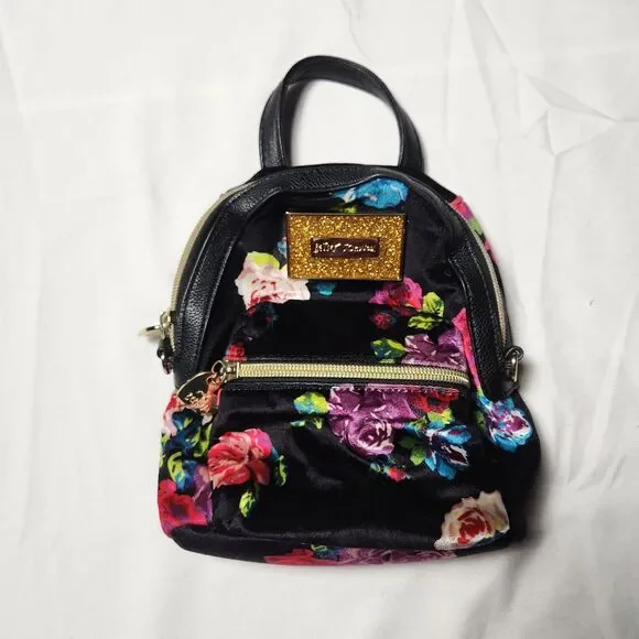 betsey johnson mini crossover backpack purse Betsey Johnson | Bags | Betsey Johnson Floral Velvet Mini Backpack  Crossbody Bag Missing Strap Black